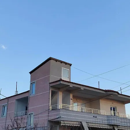 Emma Ferienhaus Durrës